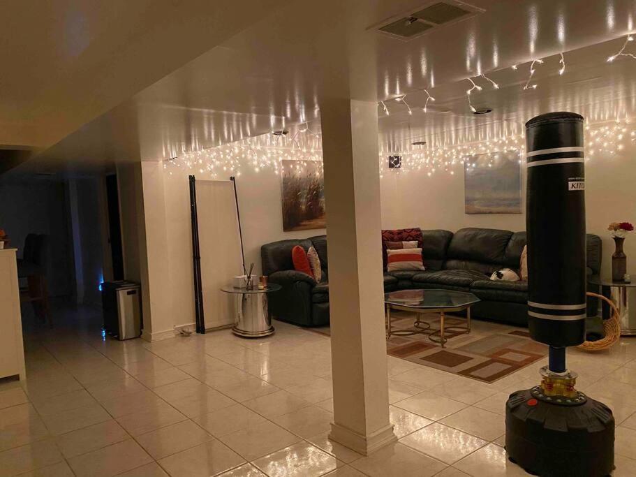 Apartmán Treasure In Queens New York Exteriér fotografie
